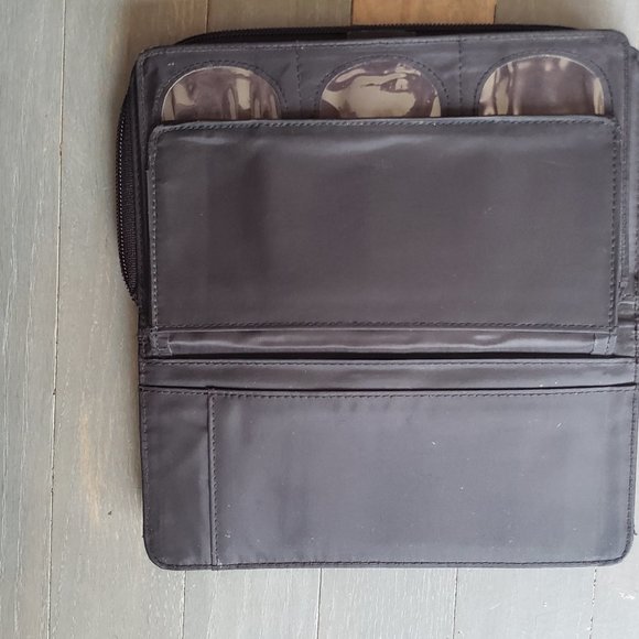 Wallet - Picture 5 of 5